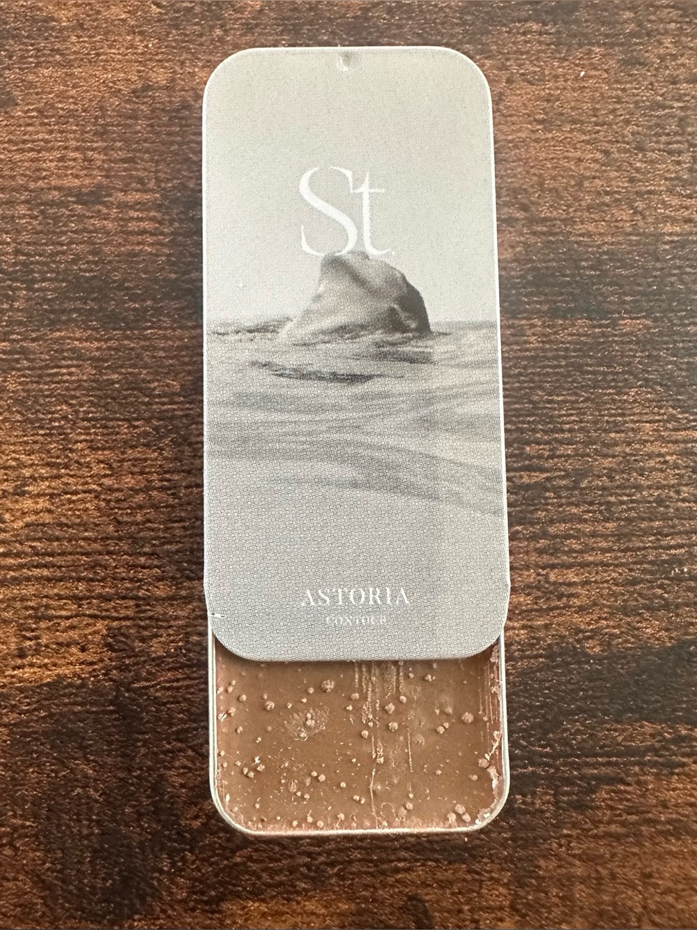 Seint - Astoria Contour